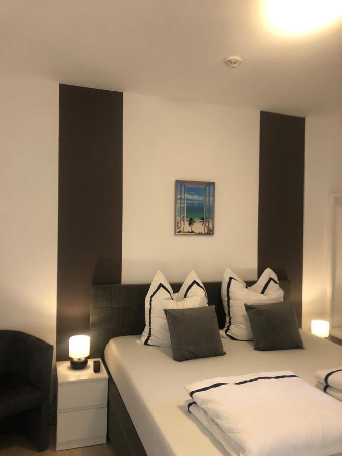 Hotel Restaurant Nikopolis Buchholz  Kültér fotó